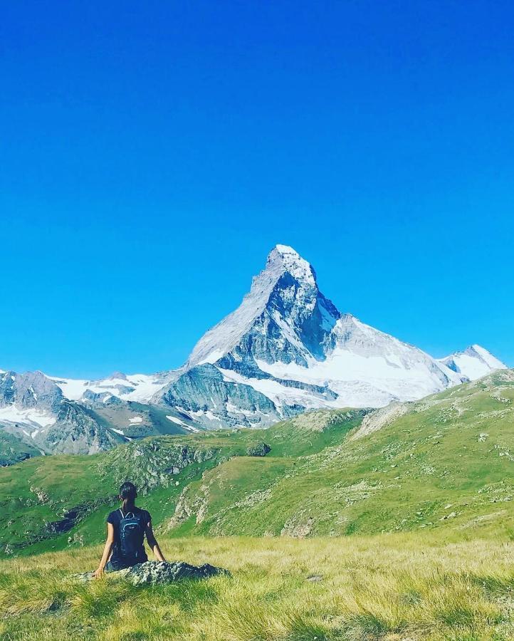 Appartement Au Centre De Zermatt Exterior foto